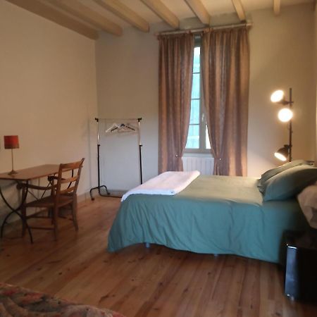 Отель Lulu Castelmoron-sur-Lot Экстерьер фото